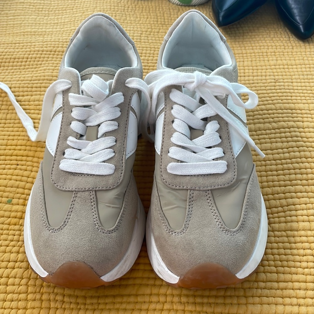 Steve Madden sneakers
